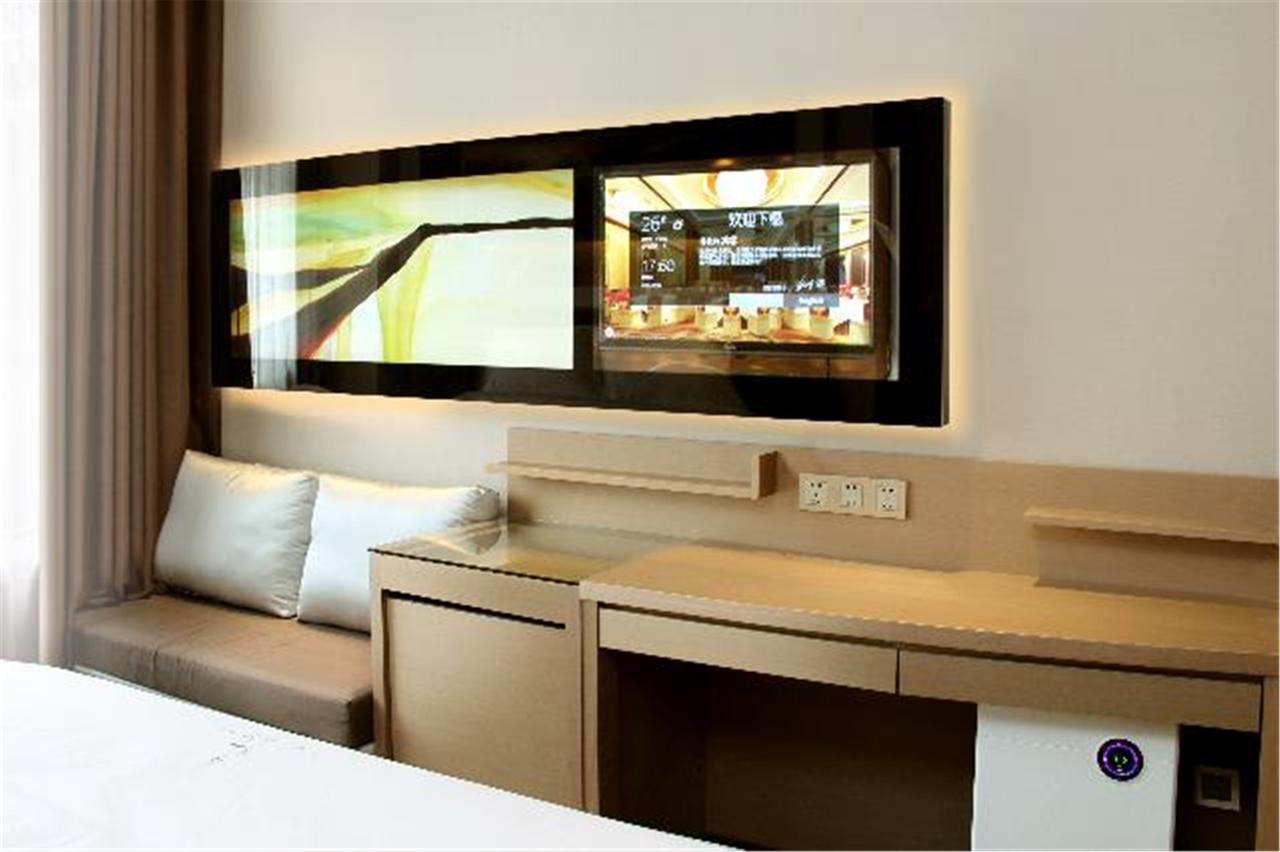 Lavande Hotel Baogang Avenue Guangbai Xinyi Branch Cantón Exterior foto